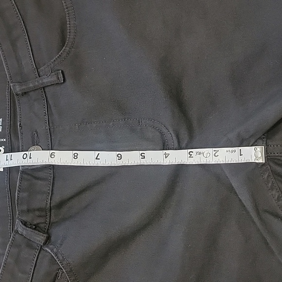 Lee Size 12P Regular Fit Boot Cut Mid Rise Black Jeans, Excellent Used Condition - Picture 5 of 14
